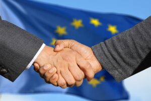 europe, hands, friendship-3351500.jpg